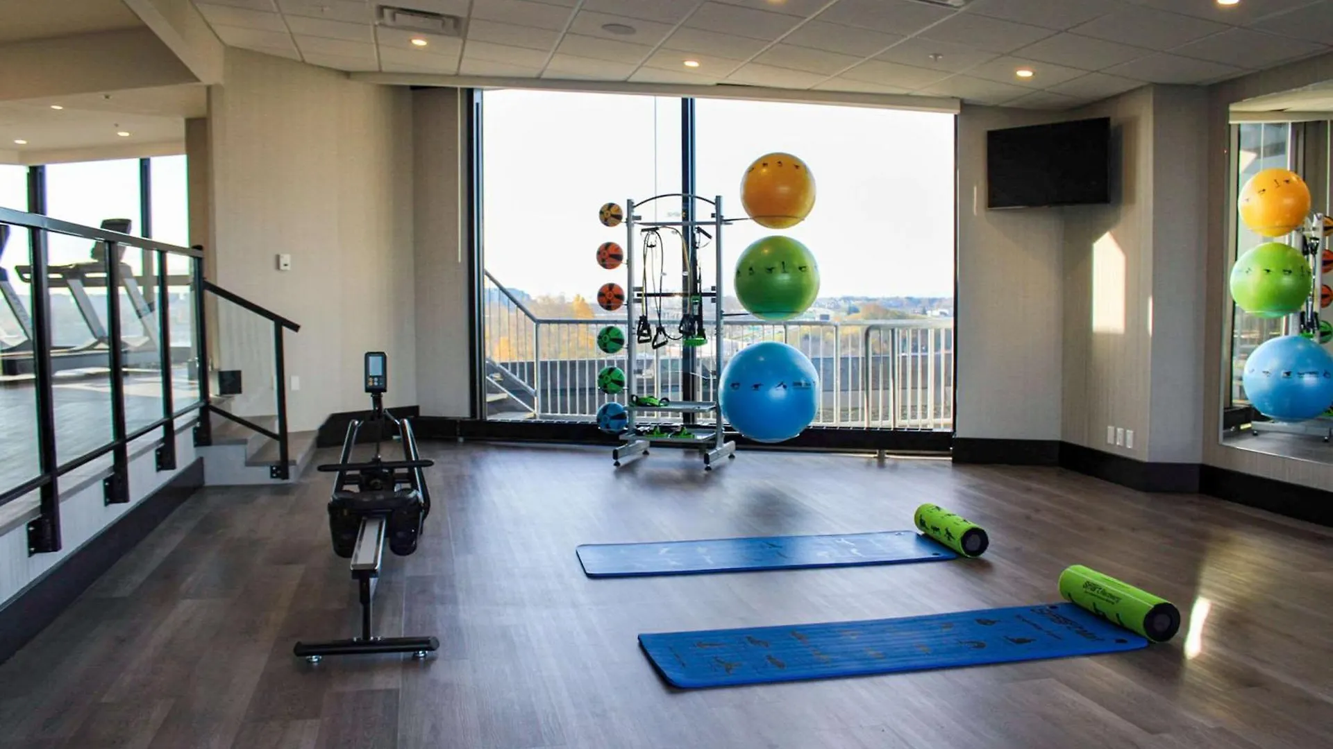 Radisson Blu Vancouver Airport Hotel & Marina Ричмонд