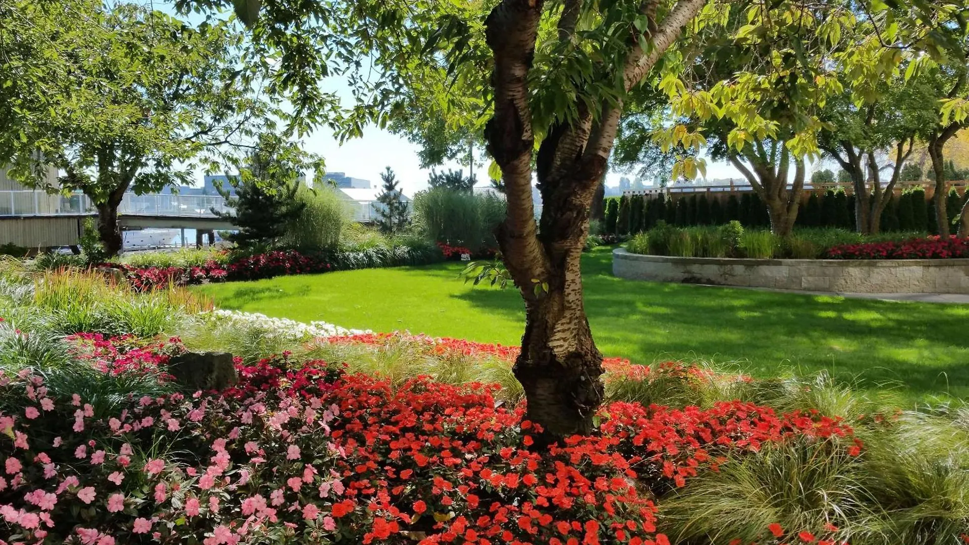 Radisson Blu Vancouver Airport Hotel & Marina Ричмонд Канада