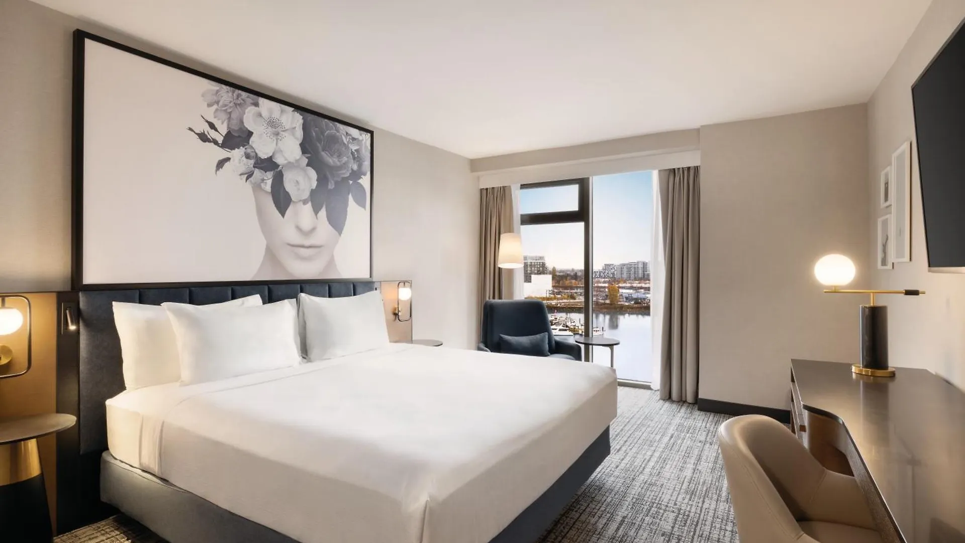 Radisson Blu Vancouver Airport Hotel & Marina Richmond