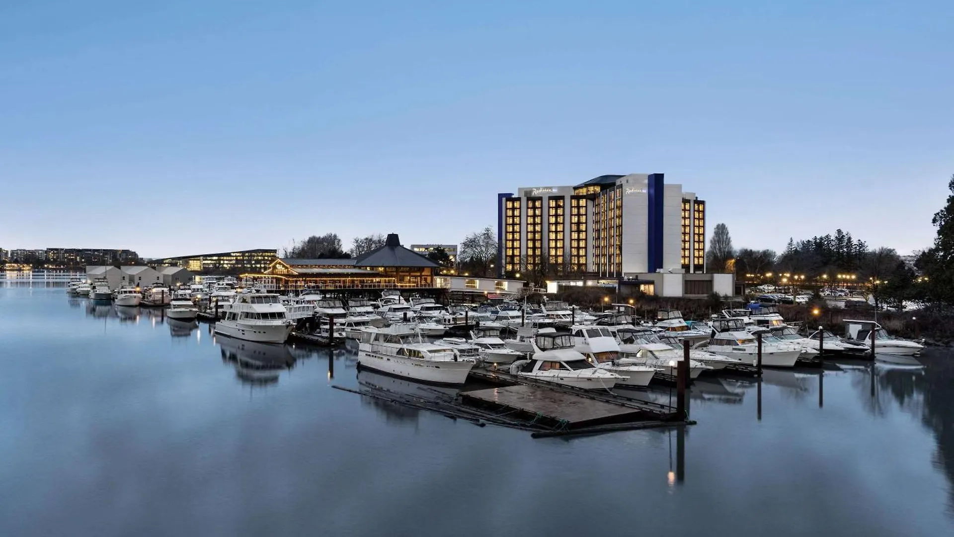 Radisson Blu Vancouver Airport Hotel & Marina Richmond Kanada